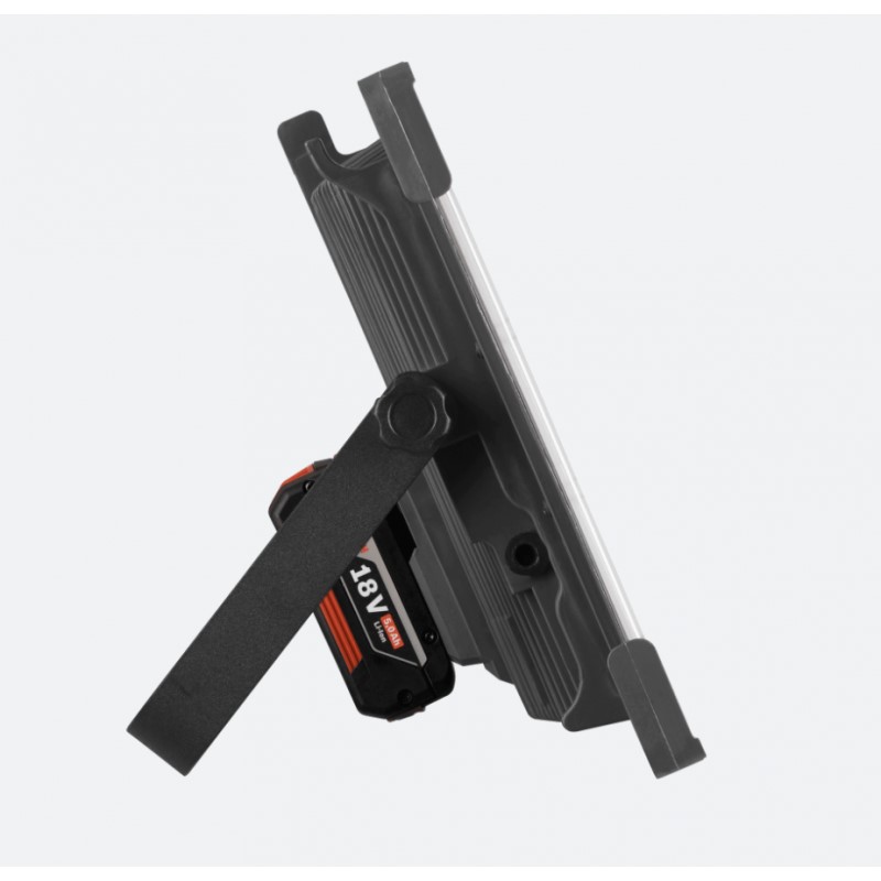 249266 Magnum BATTERY L 9250lm 840IIIkl. (73W) BAT. 18V 2Ah